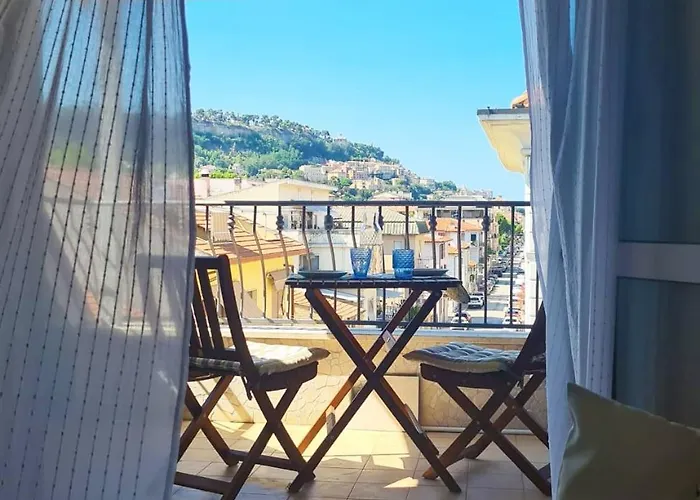 Ariammare - Small Penthouse גרוטמארה